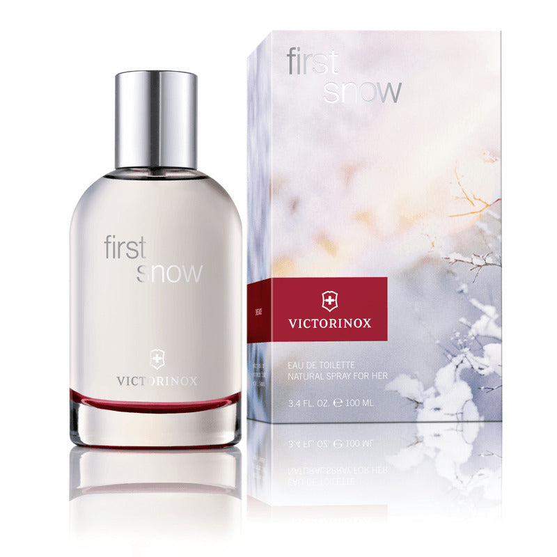 FIRST-SNOW-SWISS-ARMY